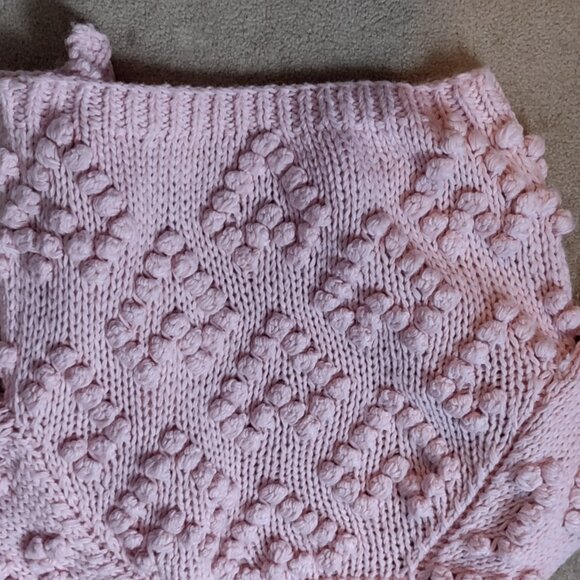 Heart knit cardigan - Taylor Swift inspired - Picture 2 of 3